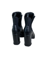 Botines Vitello Montana color negro