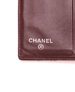 Cartera Chanel negra con solapa francesa en piel acolchada