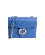 Bolsa Crossbody Interlocking GG en piel de becerro Dollar Caspian