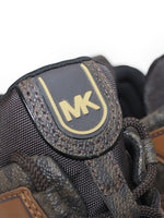 Tenis Olympia Trainer Extreme de piel con logotipo café