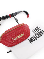 Cangurera roja Love Moschino de piel sintética acolchada