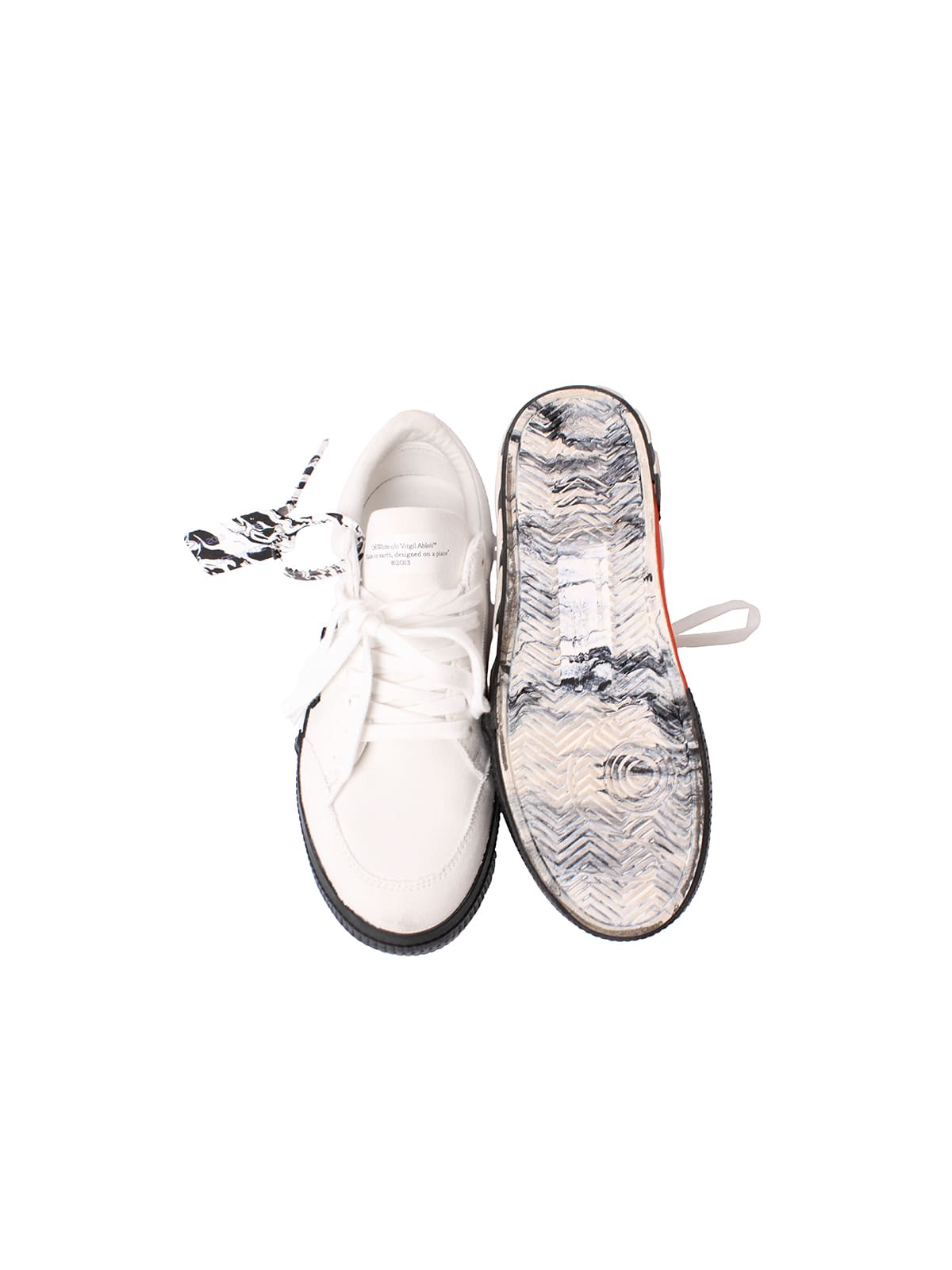 Vulcanized Low Canvas Blanco y Negro