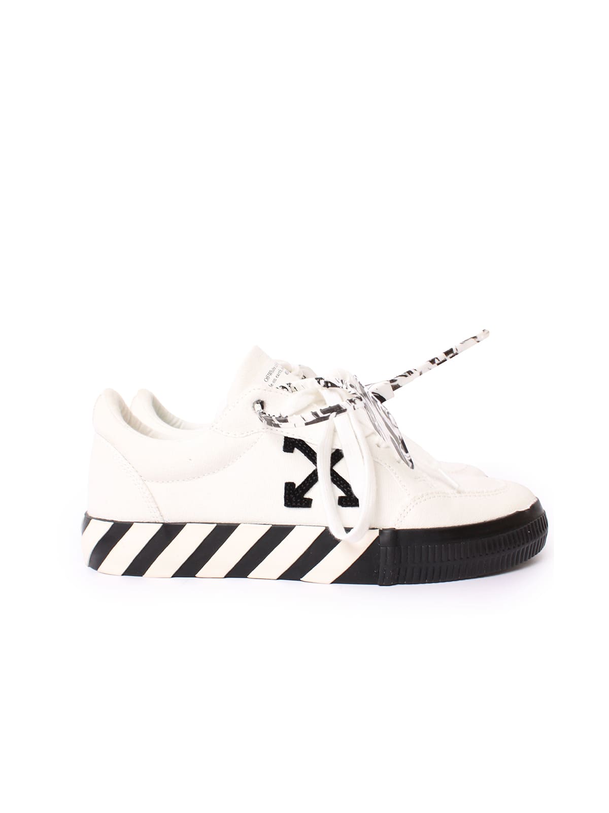 Vulcanized Low Canvas Blanco y Negro
